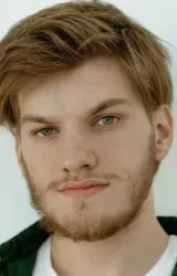 Андрей Максимов